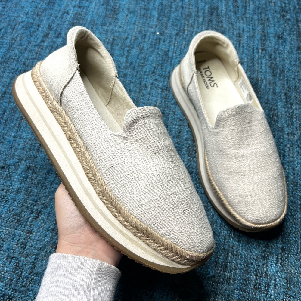 Toms Jocelyn Slip On Espadrille Sneakers in Fog Women's Size 6.5 Shoes